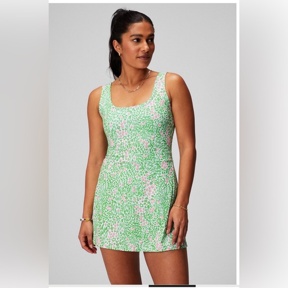 Fabletics Dresses & Skirts - Fabletics Sporty Built in Short Dress Green Pink Floral Athletic Dress